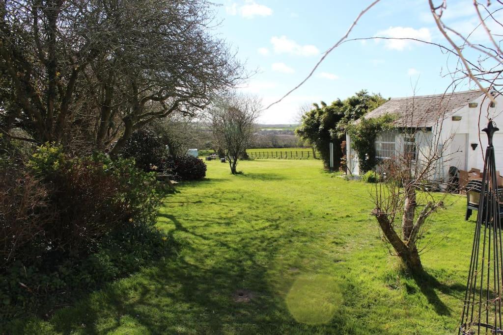 Cozy Country Cottage With Beautiful Rural Views Newquay  Luaran gambar