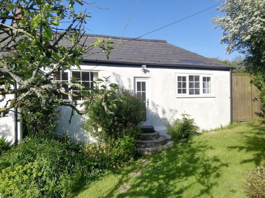 Cozy Country Cottage With Beautiful Rural Views Newquay  Luaran gambar